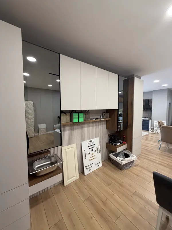 Köprü dolaplı yatak odası, mat akrilik kapaklar